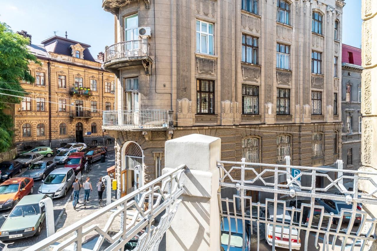 公寓 Inshiapartments On Popovycha Str