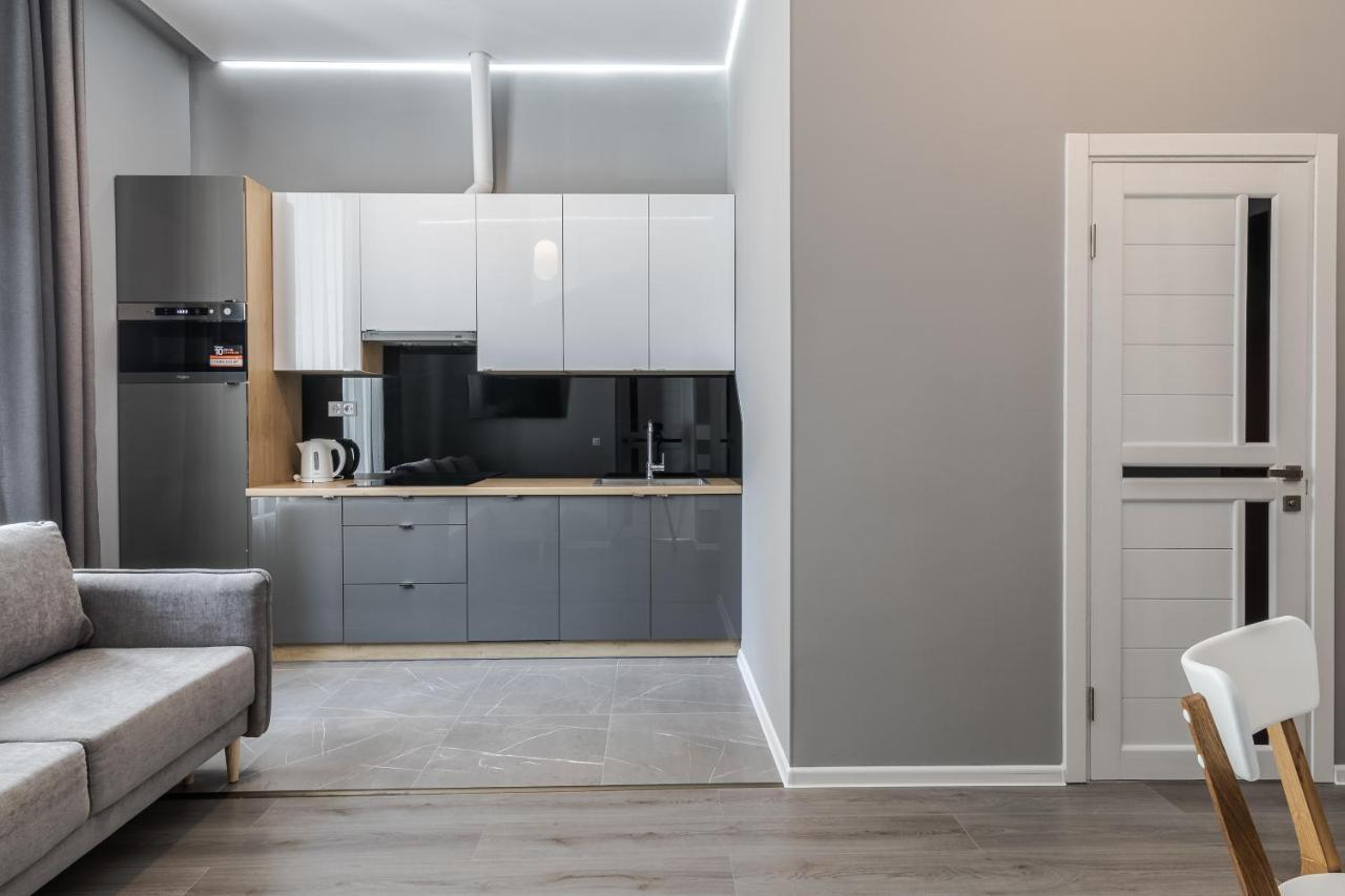 公寓 Inshiapartments On Popovycha Str *
